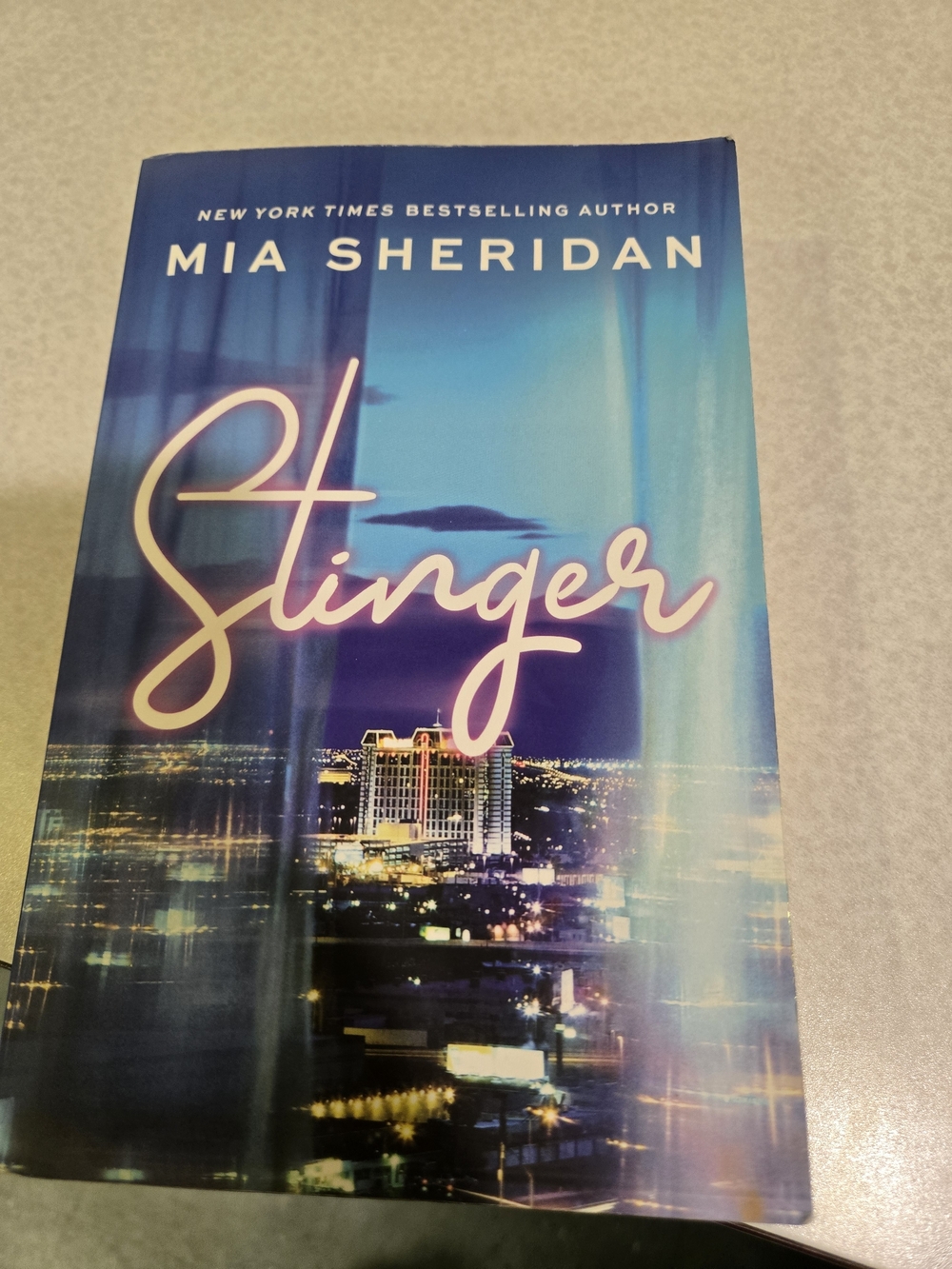 Stinger By Mia Sheridan
